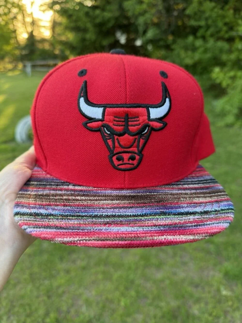 Mitchell & Ness Chicago Bulls tapestry rainbow embroidered snapback streetwear